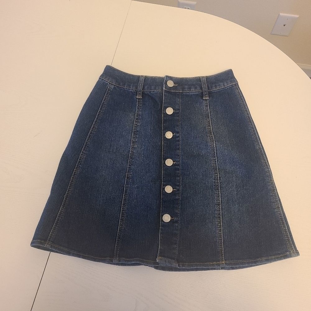 Button down Jean skirt, Size Small